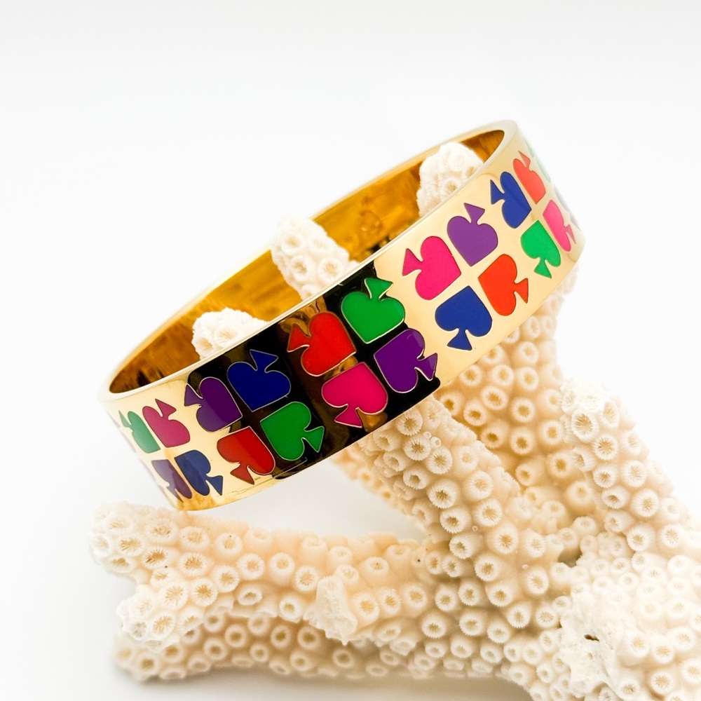 ♠️ Kate Spade ♠️ “Play Your Cards Right” Gold Bangle with Colorful Spade design - Picture 10 of 14